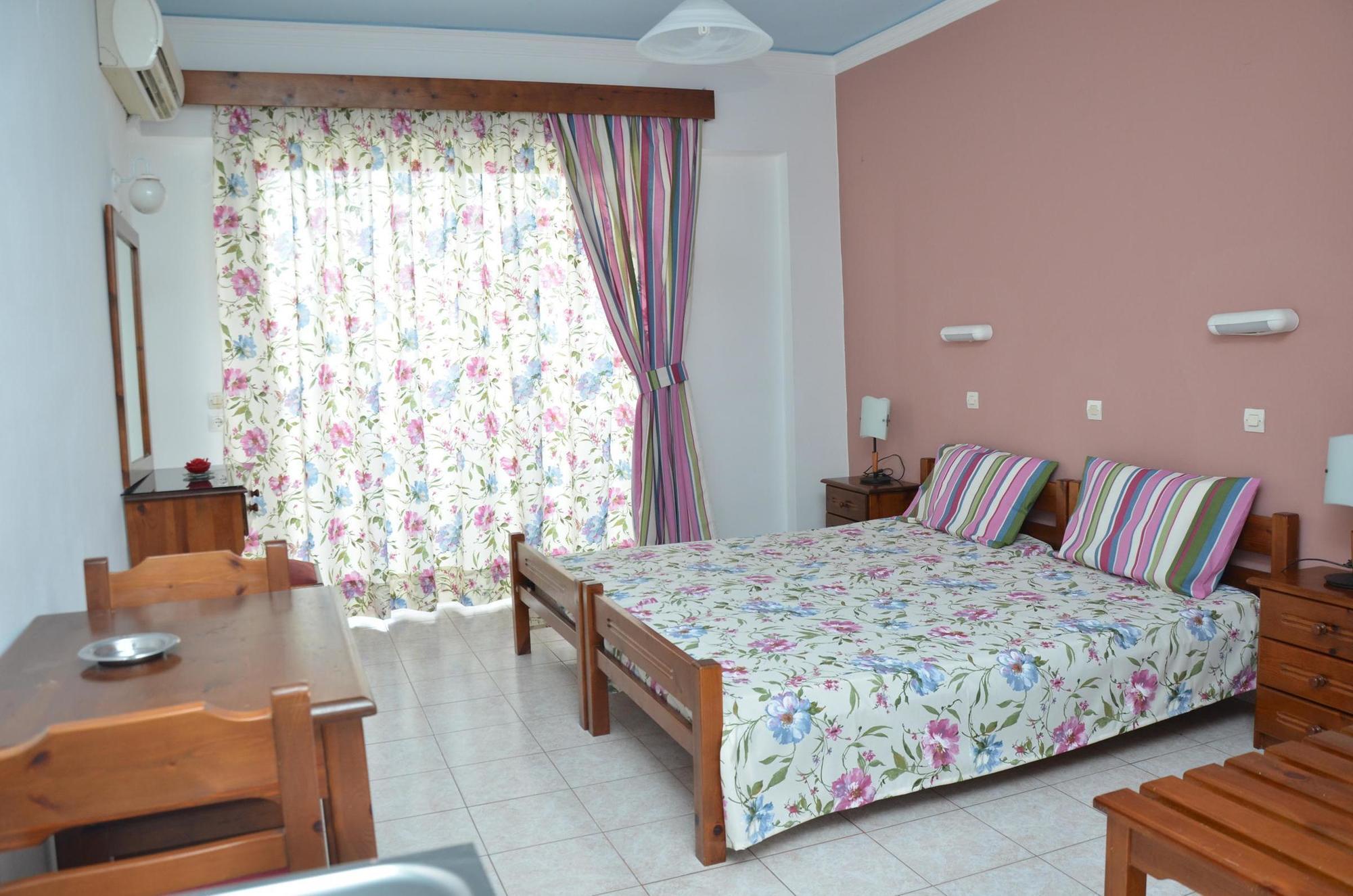Iatridis Studios Faliraki (Adults Only) Exterior photo